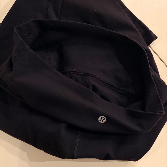Women’s Size 10 Lululemon Black Wunder Under High-Rise Tight 25" - Picture 8 of 8
